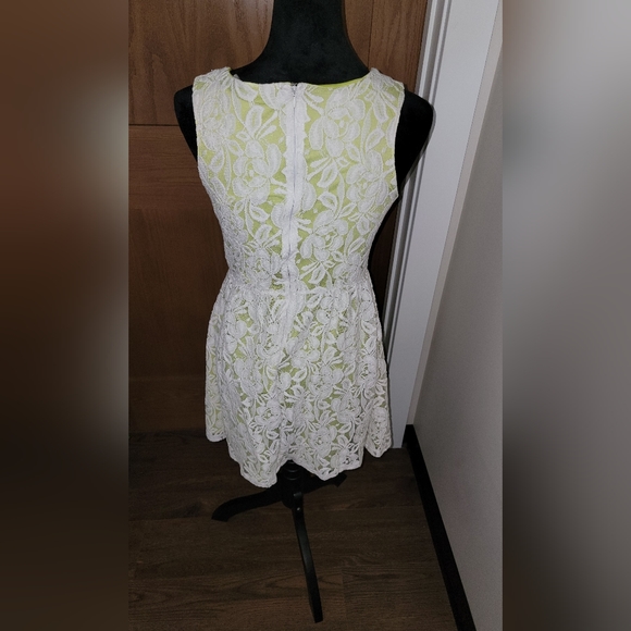 DRESS - Picture 7 of 11